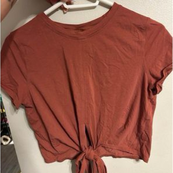 Lululemon “Time to Restore” Tee - Picture 3 of 3